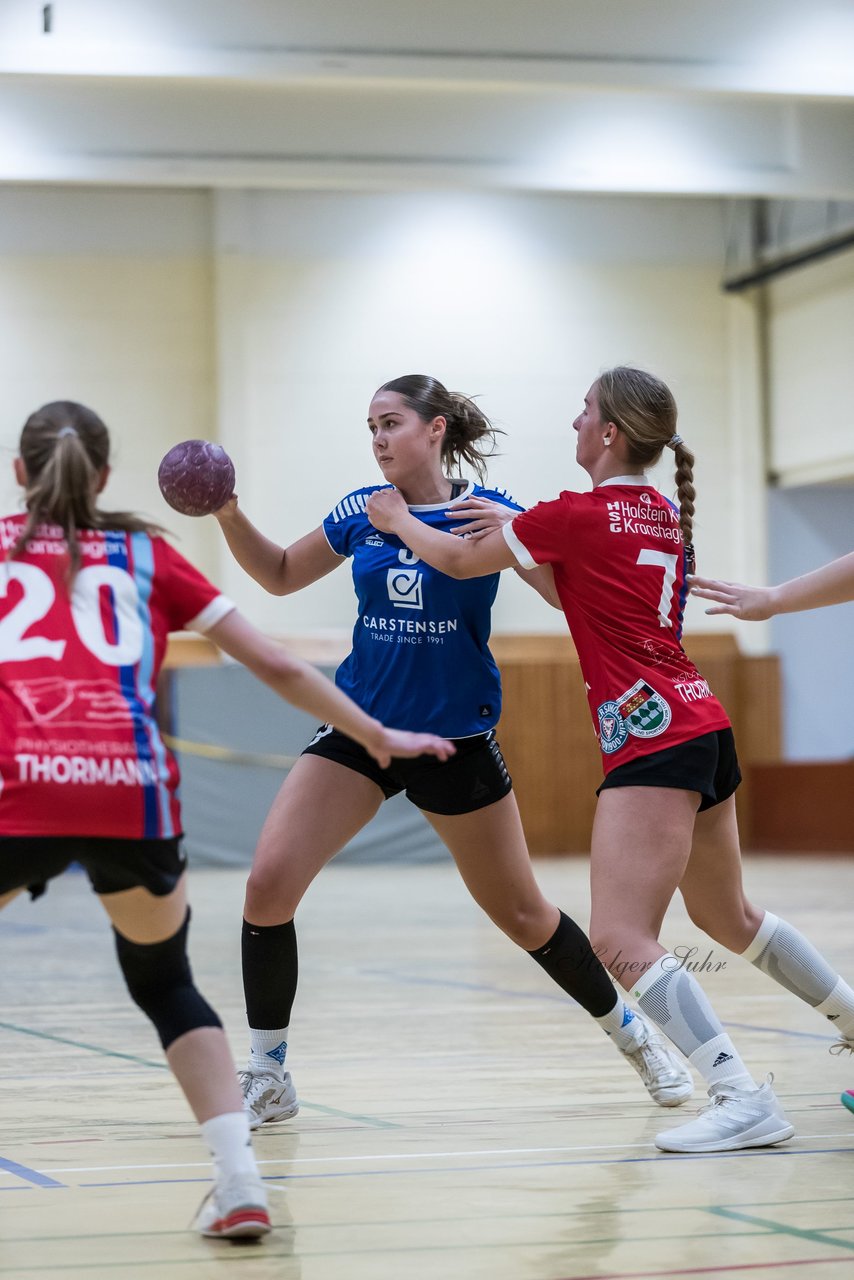 Bild 138 - wAJ TSV Ellerau - HSG HKiel/Kron : Ergebnis: 24:34